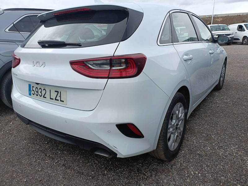 Foto Kia Ceed 5