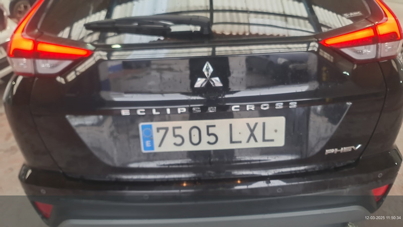 Foto Mitsubishi Eclipse Cross 27