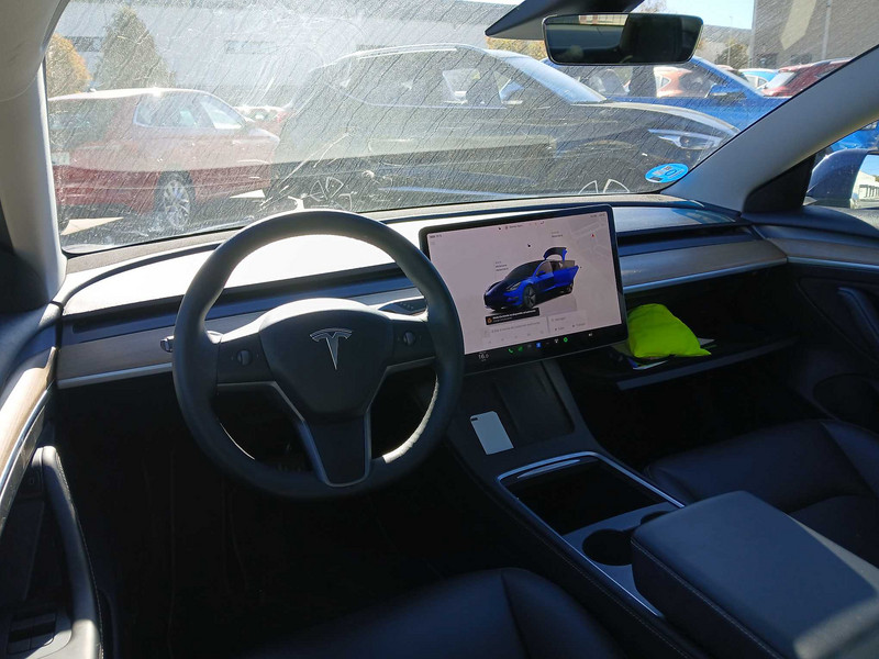 Foto Tesla Model 3 14