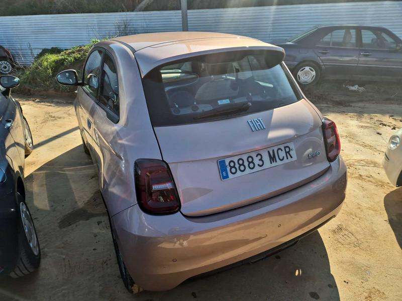 Foto Abarth 500 e 87Kw Icon 2