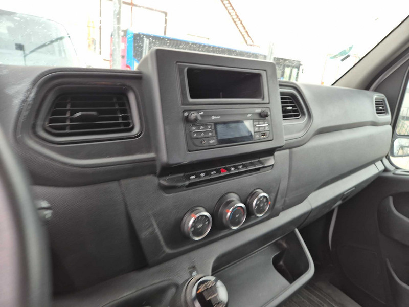 Foto Renault Trafic Master Fg. Energy Blue dCi L1H1 3500 T 110kW 9