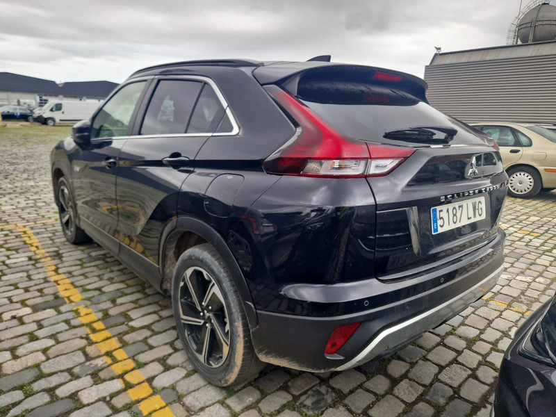 Foto Mitsubishi Eclipse Cross 2