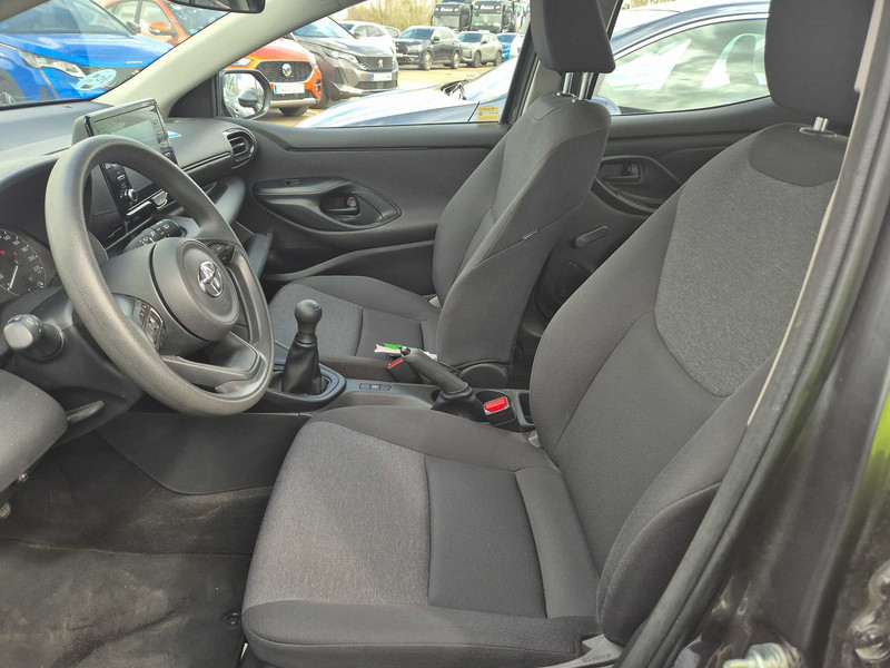 Foto Toyota Yaris 12