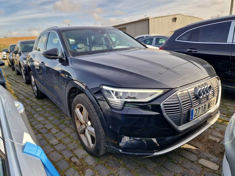 Foto Audi E-TRON 4