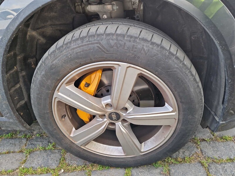 Foto Audi E-TRON 26