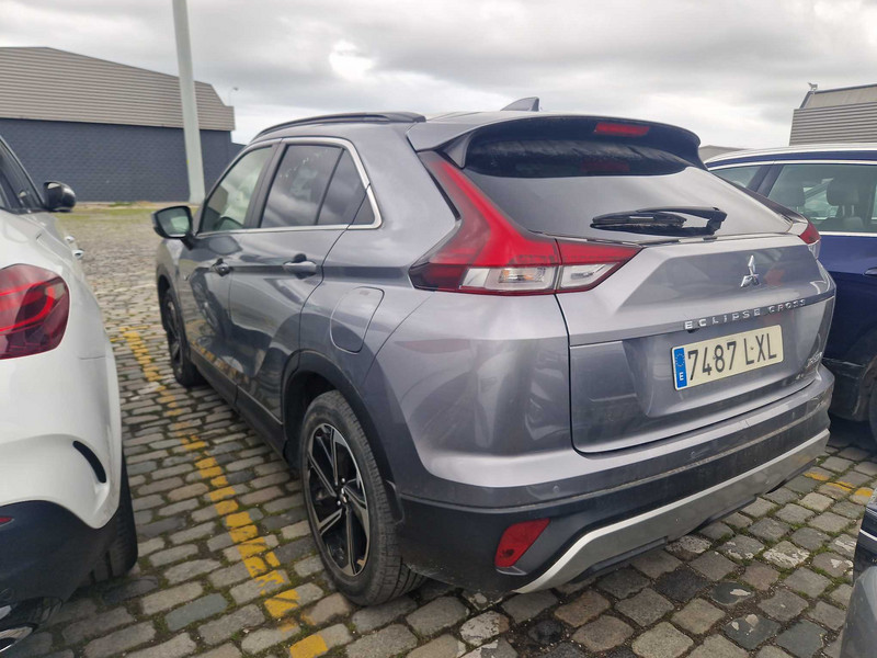 Foto Mitsubishi Eclipse Cross 2