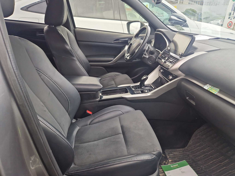 Foto Mitsubishi Eclipse Cross 12