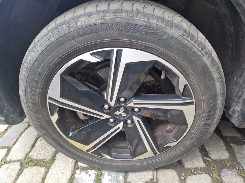 Foto Mitsubishi Eclipse Cross 21
