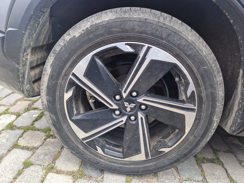 Foto Mitsubishi Eclipse Cross 23