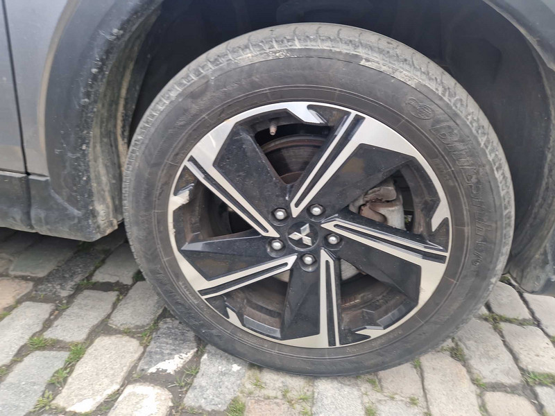 Foto Mitsubishi Eclipse Cross 24