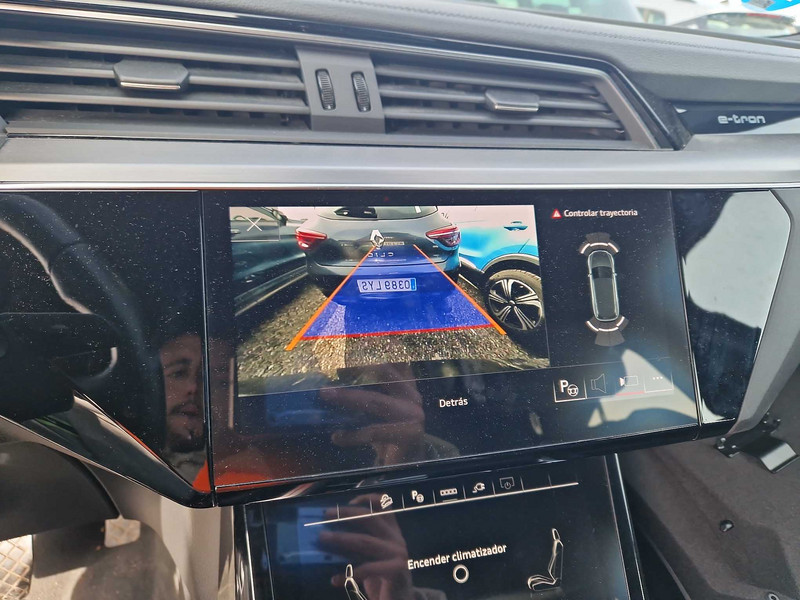 Foto Audi E-TRON 9