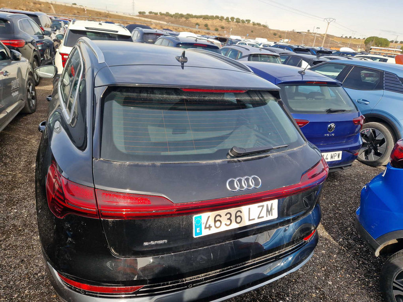 Foto Audi E-TRON 15