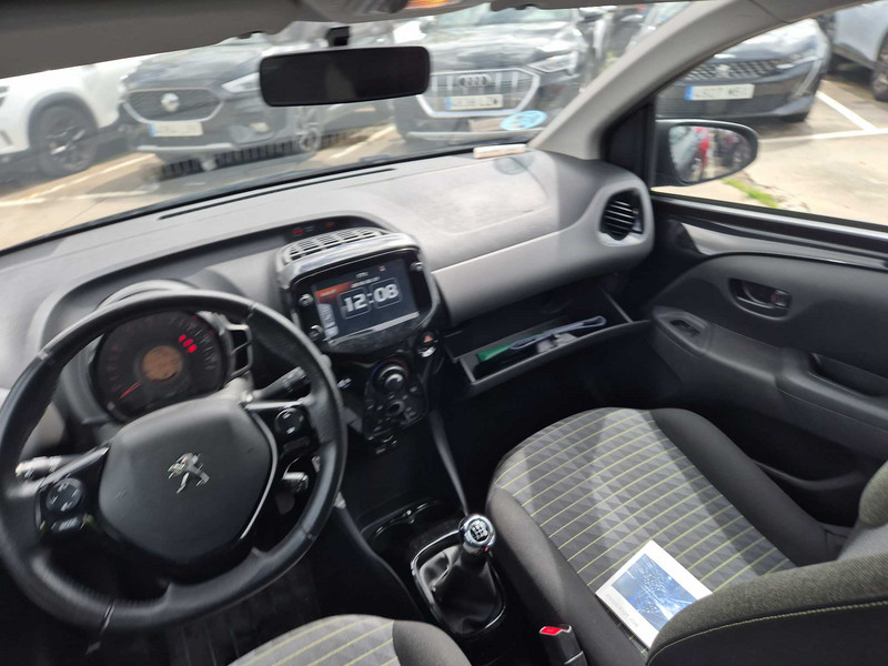 Foto Peugeot 108 13