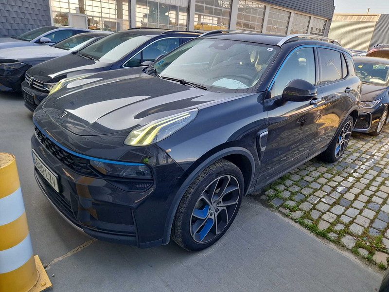 Foto LYNK & CO 01 1