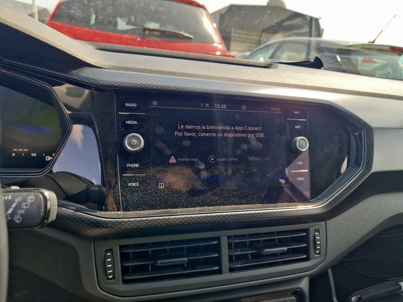 Foto Volkswagen T-CROSS 10