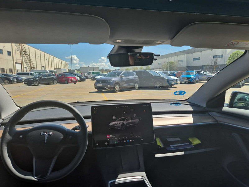 Foto Tesla Model 3 13