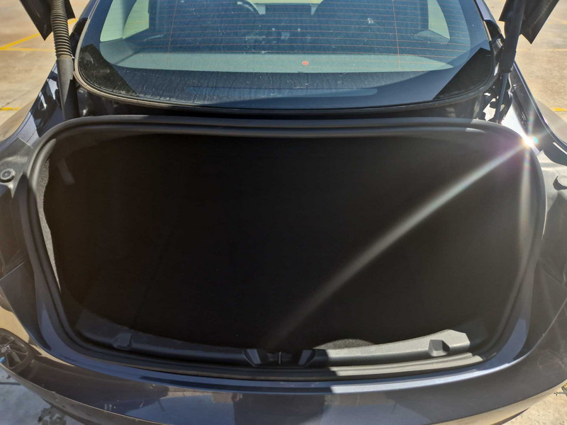 Foto Tesla Model 3 14