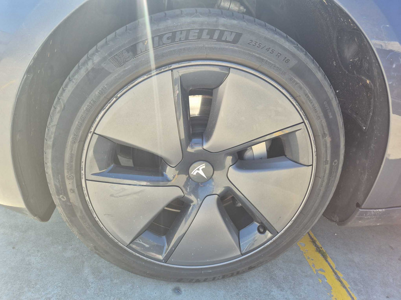 Foto Tesla Model 3 22