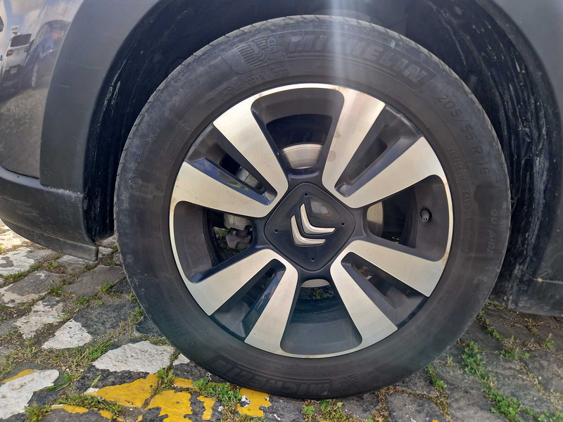 Foto Citroën C3 Aircross SUV C3 1.2 PureTech S&S Feel Pack 83 21