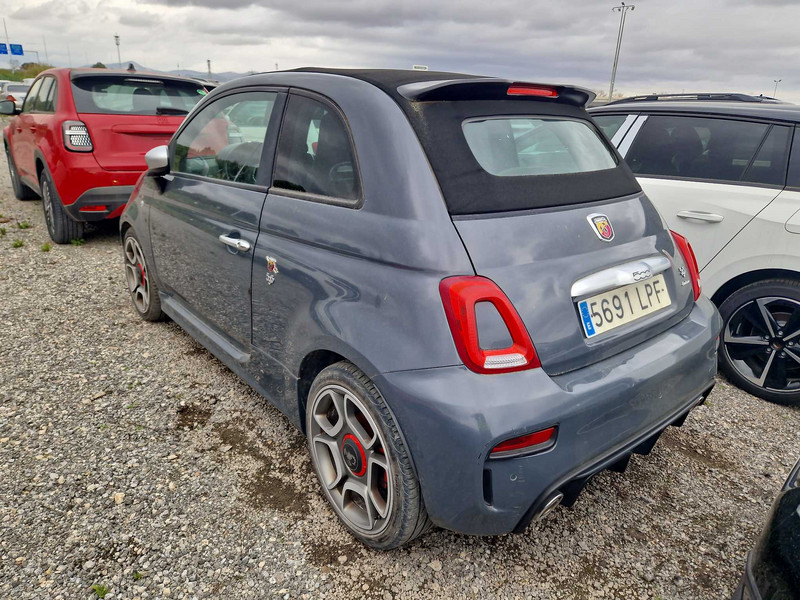 Foto Abarth 500 Spiaggina '58 Abarth 595C 1.4T-Jet Turismo Aut. 121kW 2