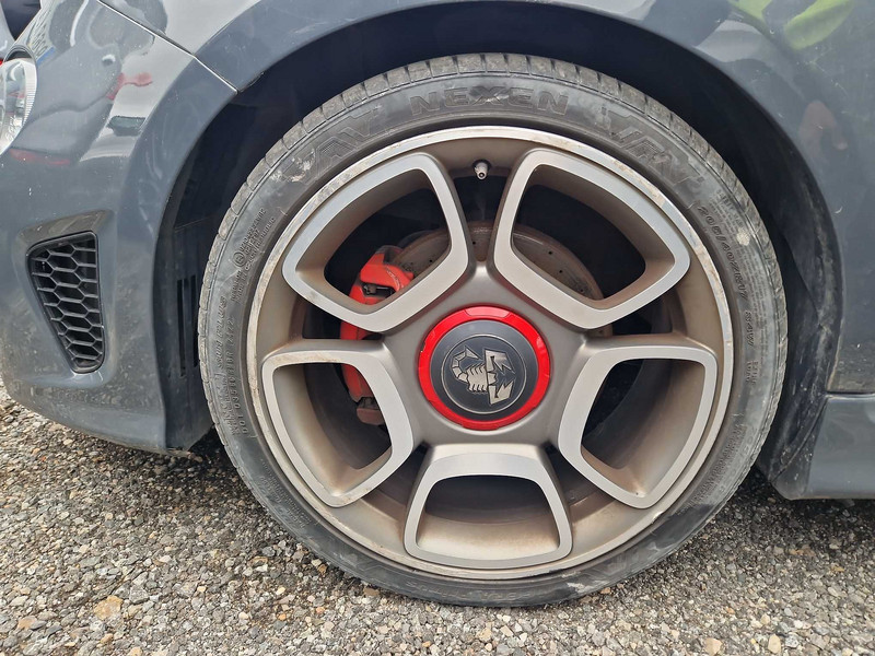 Foto Abarth 500 Spiaggina '58 Abarth 595C 1.4T-Jet Turismo Aut. 121kW 21