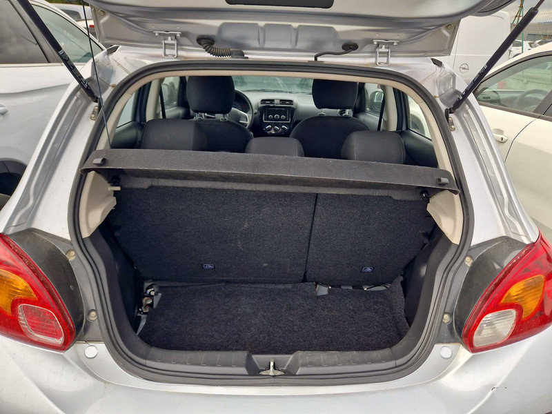 Foto Mitsubishi Space Star 16