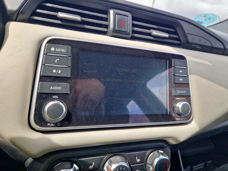 Foto Nissan Micra 10