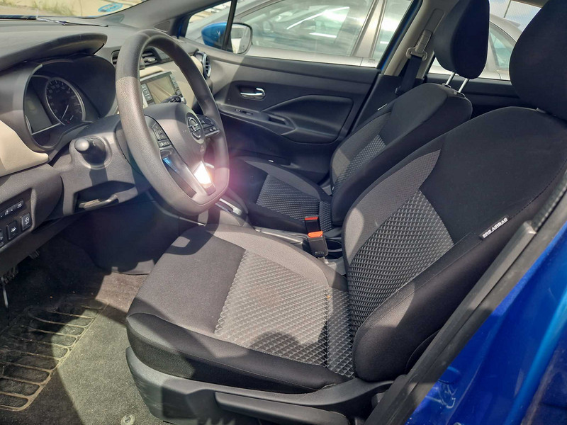 Foto Nissan Micra 12