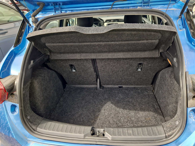 Foto Nissan Micra 16