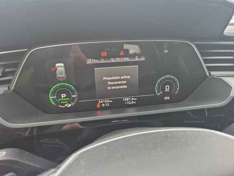 Foto Audi E-TRON 11