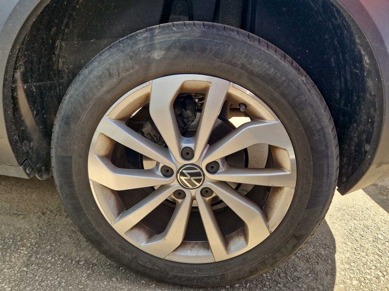 Foto Volkswagen T-Roc 22
