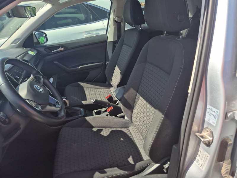 Foto Volkswagen T-CROSS 13