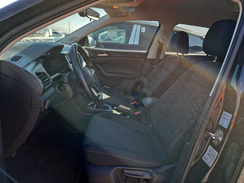 Foto Volkswagen T-CROSS 12