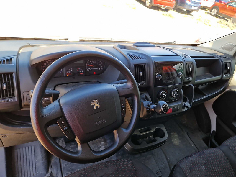 Foto Peugeot Boxer 13