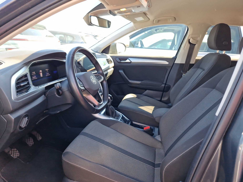 Foto Volkswagen T-Roc 12