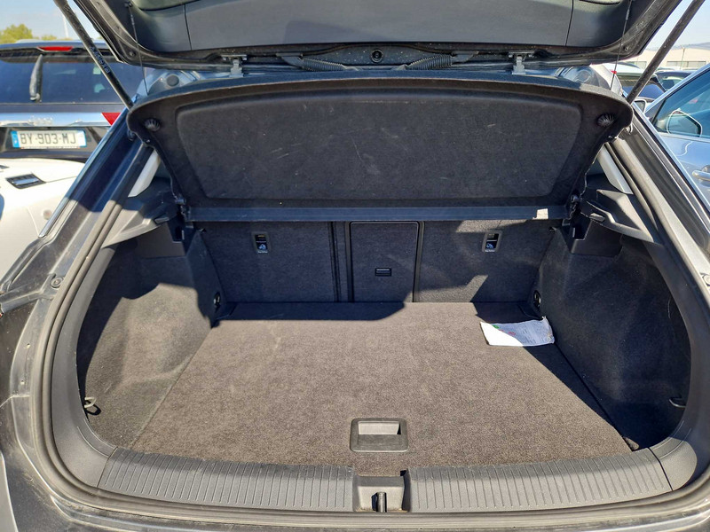 Foto Volkswagen T-Roc 16