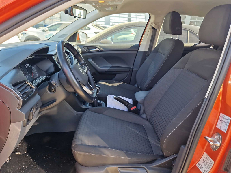 Foto Volkswagen T-CROSS 12