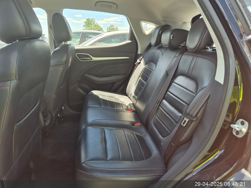 Foto MG MG ZS ZS 1.5 VTi-Tech Luxury 78kW 13