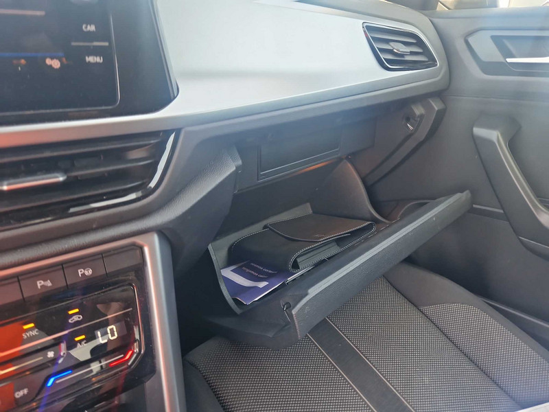 Foto Volkswagen T-Roc 10