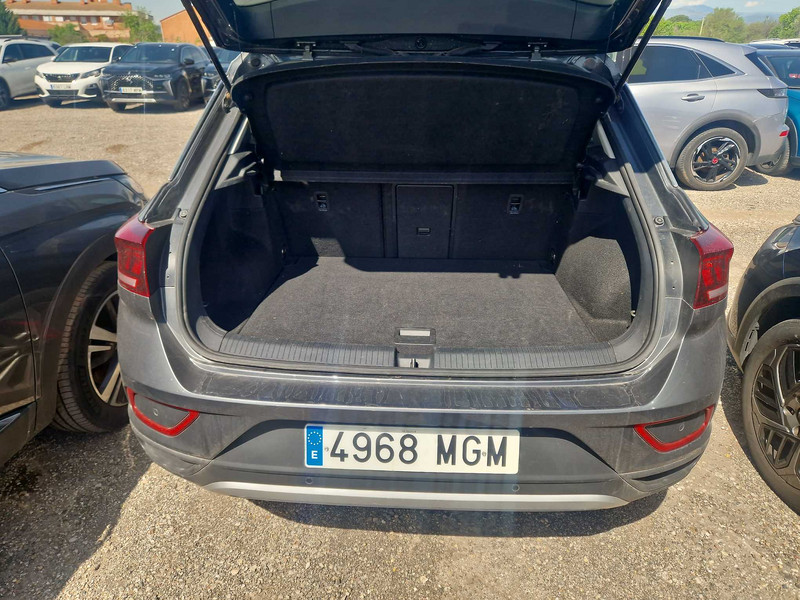 Foto Volkswagen T-Roc 16