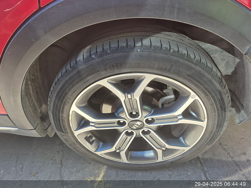 Foto Kia Cee'd XCeed 1.6 PHEV eMotion Aut. 22