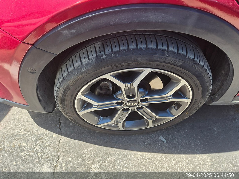 Foto Kia Cee'd XCeed 1.6 PHEV eMotion Aut. 25