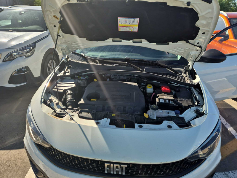 Foto Fiat Tipo 8