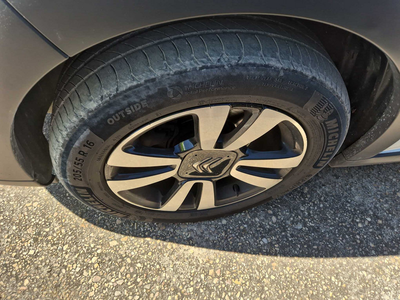 Foto Citroën C3 Aircross SUV C3 1.2 PureTech S&S Feel Pack 83 24