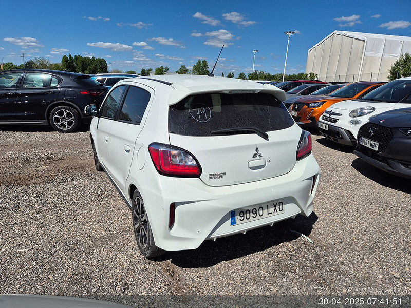 Foto Mitsubishi Space Star 2