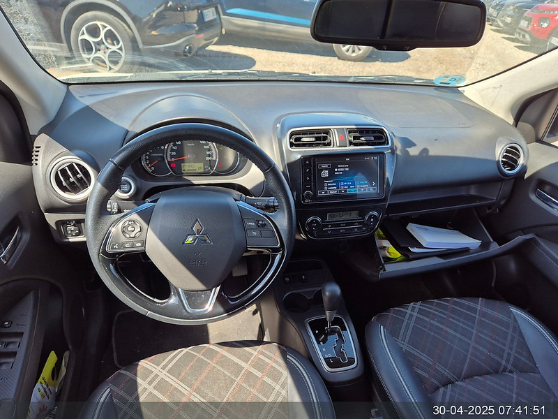 Foto Mitsubishi Space Star 14