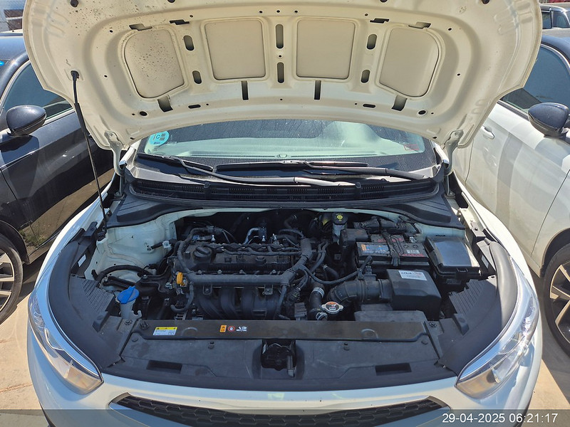 Foto Kia Stonic 8