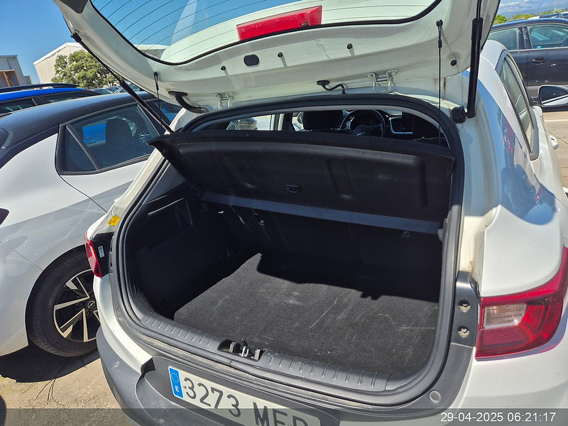 Foto Kia Stonic 16