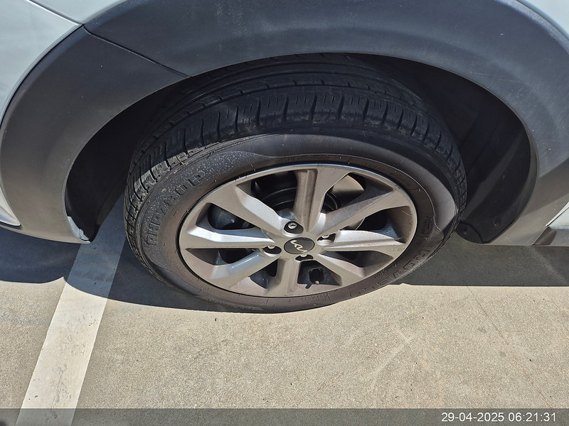 Foto Kia Stonic 24