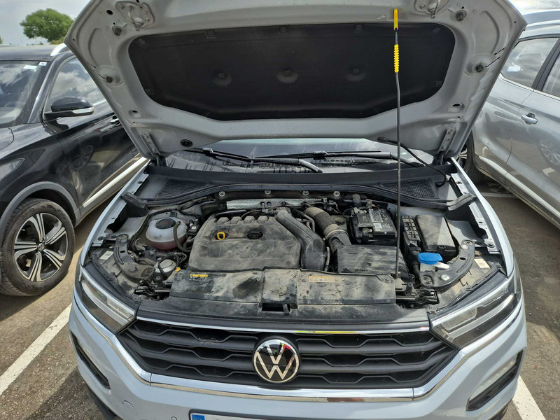 Foto Volkswagen T-Roc 8
